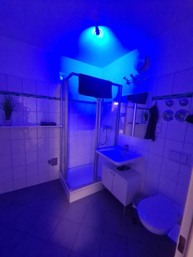Appartement Authentic 2 Near Berlin-mitte Berlijn
